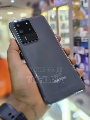 Photo - New Samsung Galaxy S20 Ultra 5G 256 GB Black