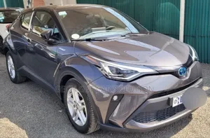 Toyota C-HR 2024 Gray