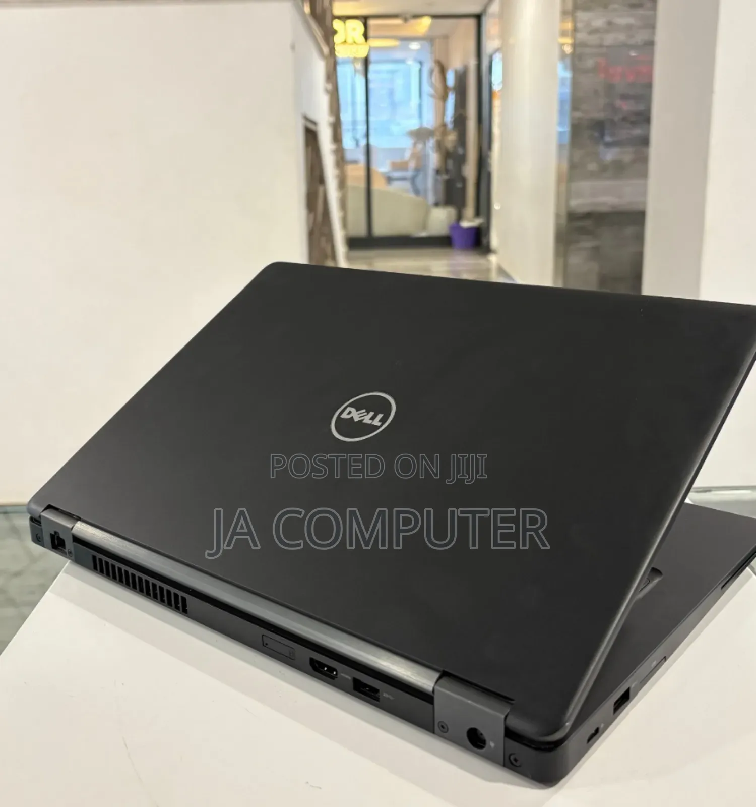 New Laptop Dell Precision 7520 16GB Intel Core I7 SSD 512GB