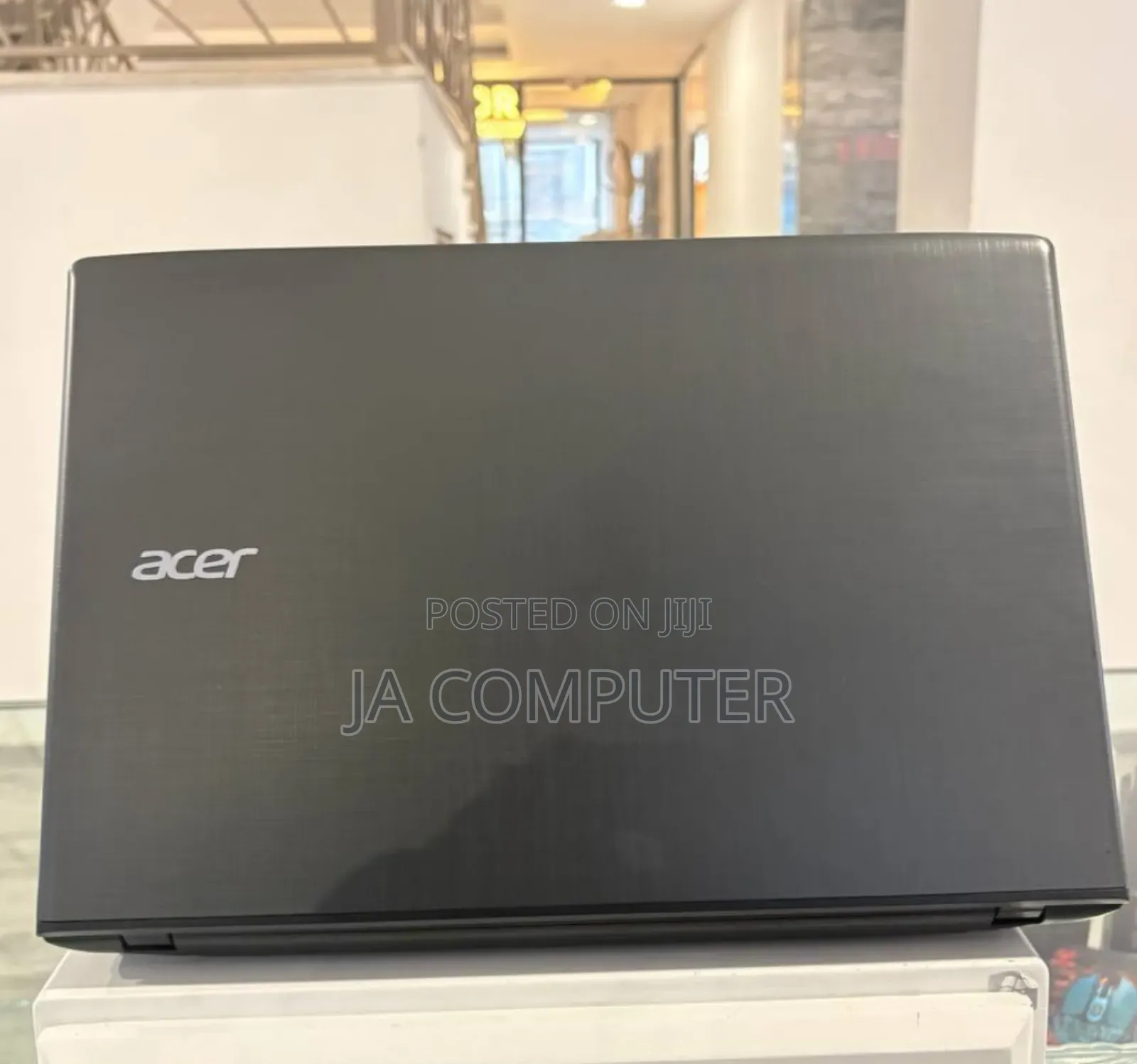 New Laptop Acer Aspire 3 8GB AMD A10 SSD 256GB