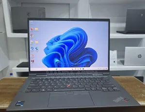 Photo - New Laptop Lenovo Thinkpad X1 Yoga 32GB Intel Core I7 SSD 512GB