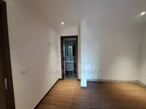 3bdrm Apartment in Luxury Living, Yeka for rent