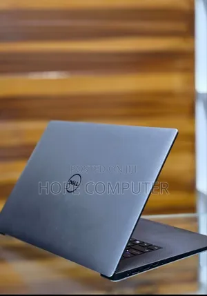 New Laptop Dell XPS 15 16GB Intel Core I5 SSD 512GB