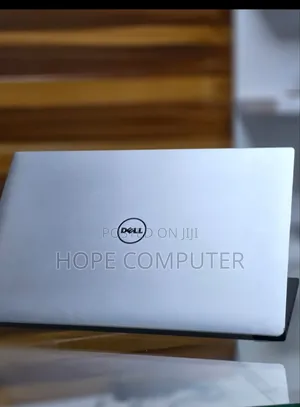 New Laptop Dell XPS 15 16GB Intel Core I5 SSD 512GB