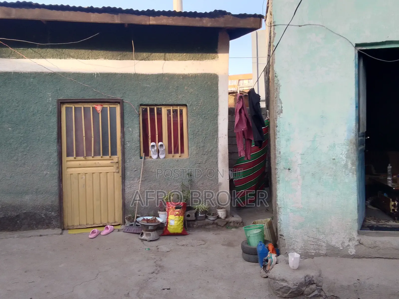 Furnished 5bdrm House in Alem Bank, Akaky Kaliti for sale