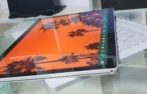 New Laptop Microsoft Surface Book 3 16GB Intel Core I7 SSD 256GB