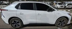 New Toyota bZ4X 2024 White