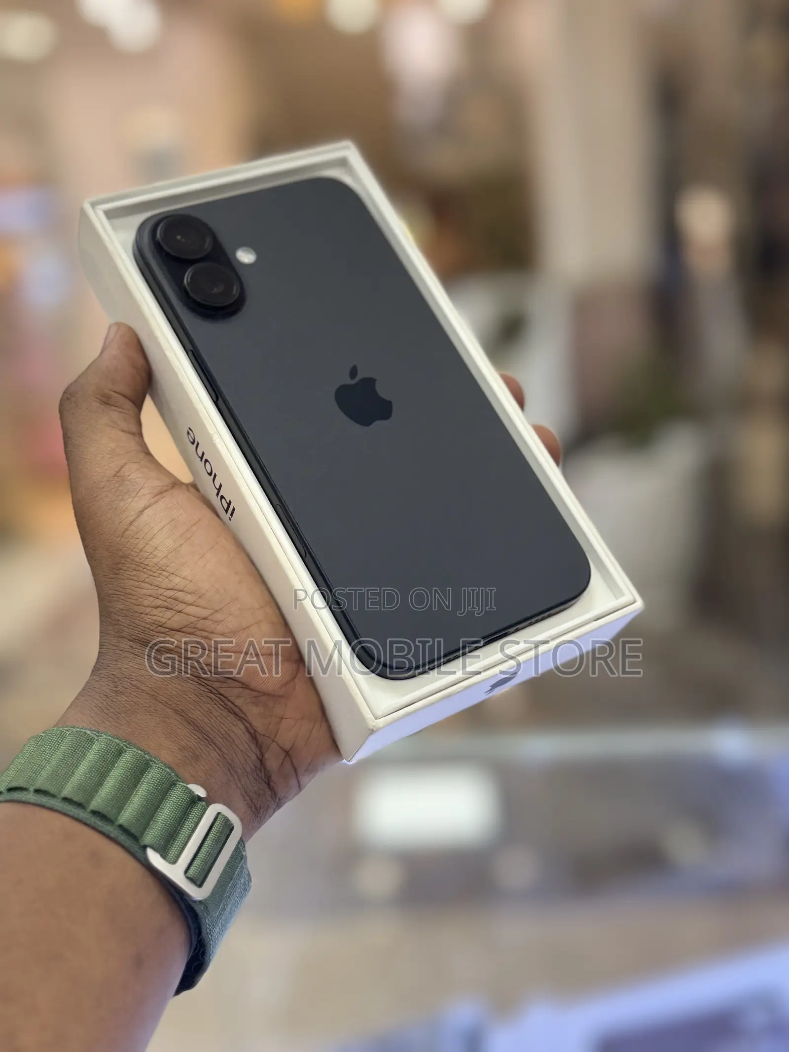 New Apple iPhone 16 Plus 128 GB Black