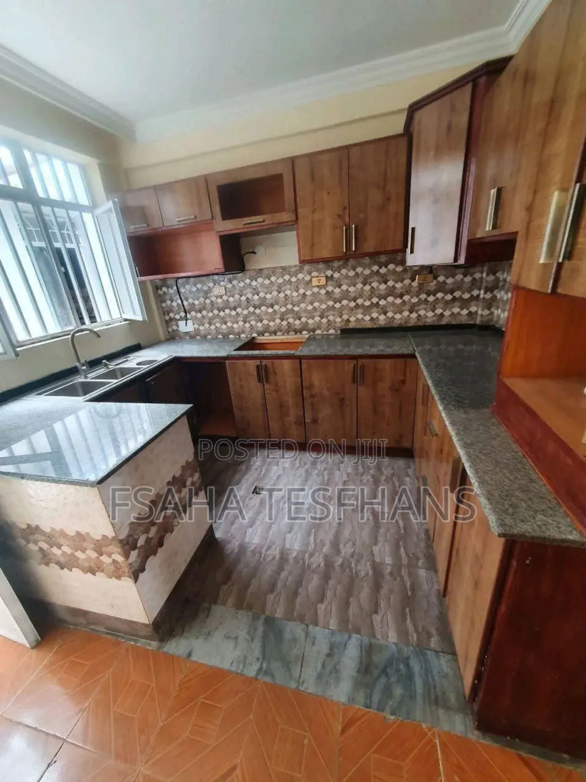 5bdrm Villa in House For Rent, Yeka for rent