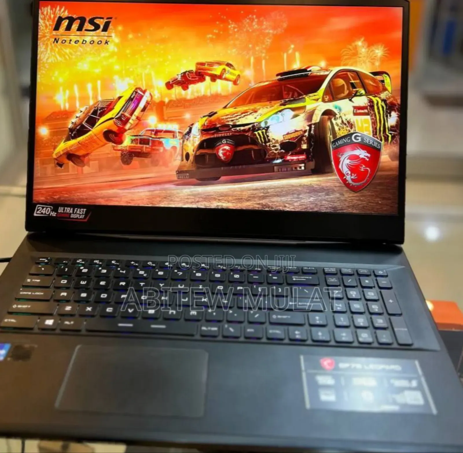 New Laptop MSI GP75 Leopard 16GB Intel Core I7 SSD 1T