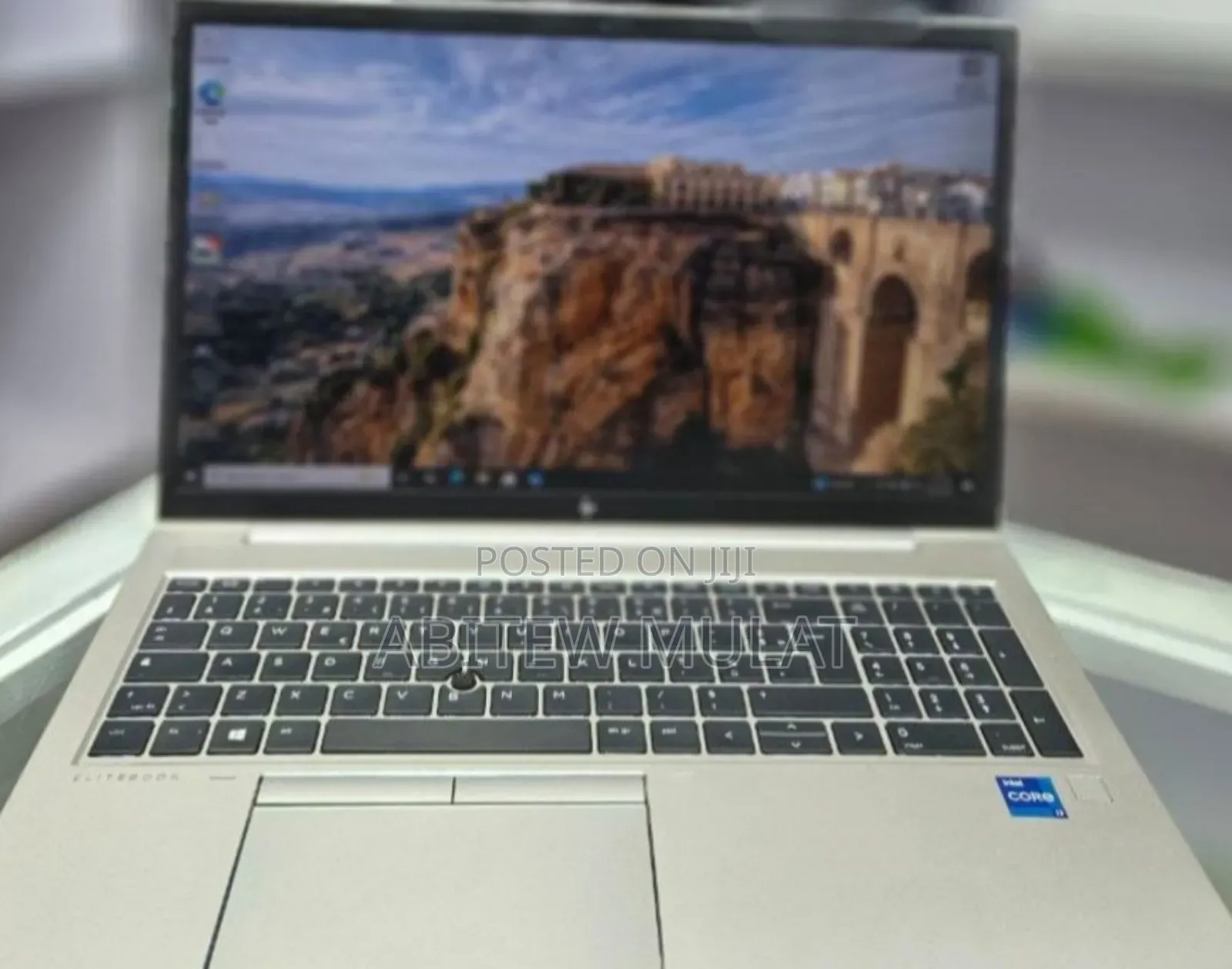 New Laptop HP EliteBook 850 G8 16GB Intel Core I7 SSD 512GB