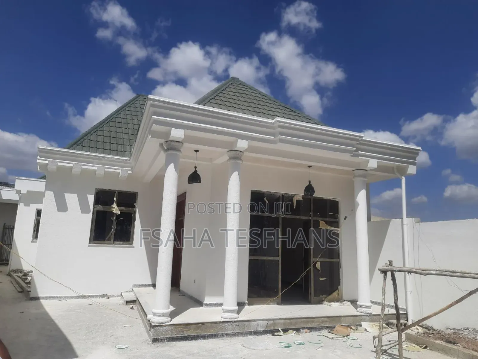 5bdrm Villa in House For Rent, Bole for rent