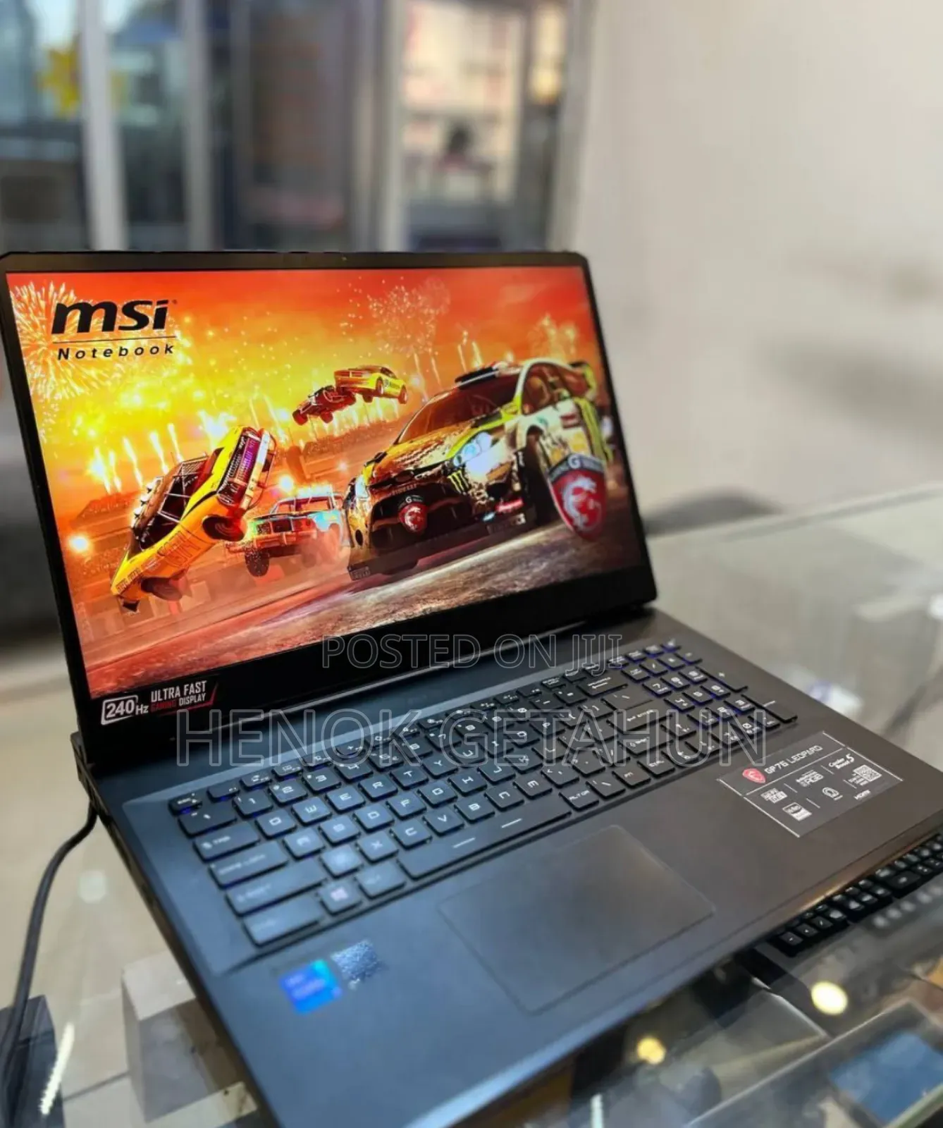 New Laptop MSI Katana GF76 16GB Intel Core I7 SSD 1T