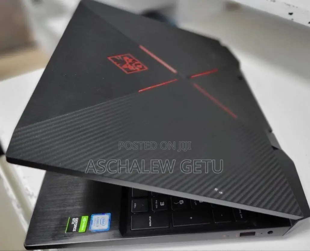 New Laptop HP Omen X 8GB Intel Core I5 HDD 128GB