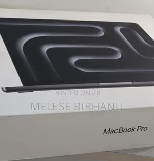 New Laptop Apple MacBook 24GB Apple M4 Pro SSD 512GB