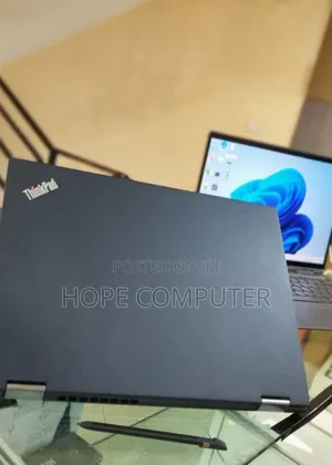 Photo - New Laptop Lenovo Thinkpad X13 Yoga 16GB Intel Core I7 SSD 512GB