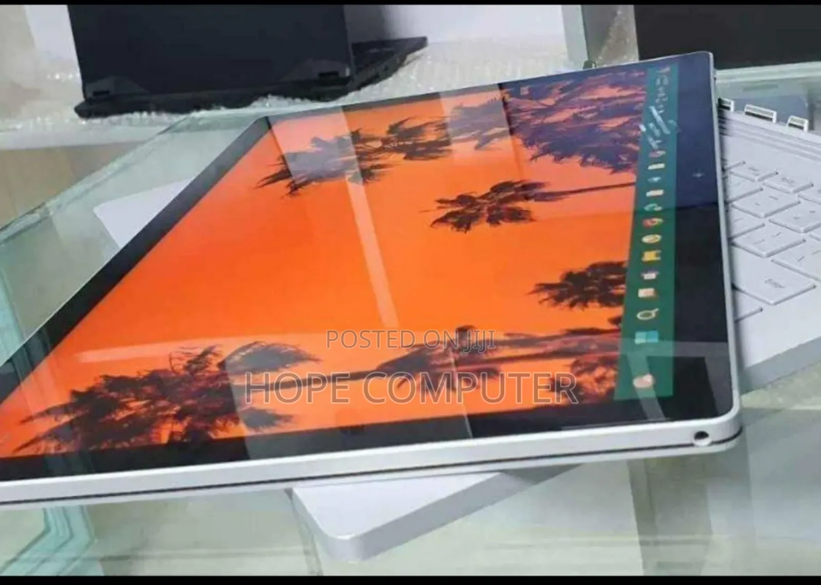 New Laptop Microsoft Surface Book 3 8GB Intel Core I7 SSD 256GB