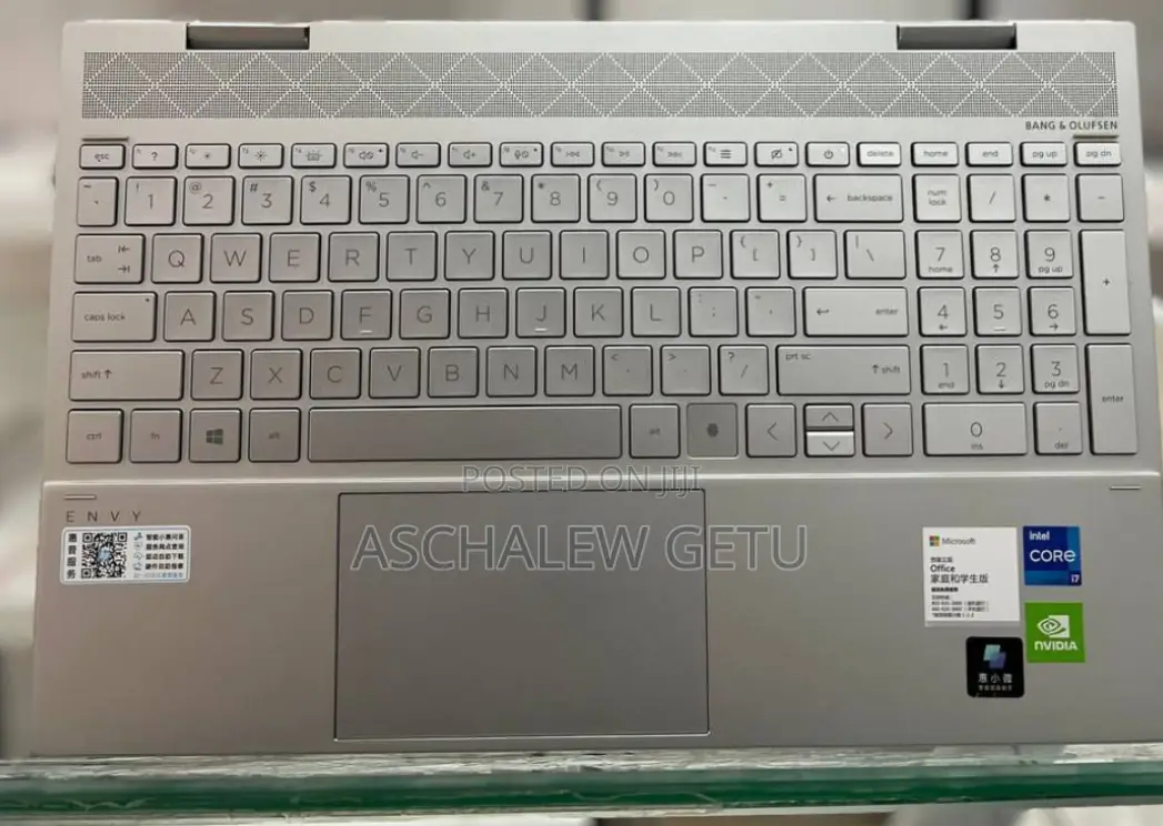 New Laptop HP Envy X360 16GB Intel Core I7 SSD 512GB