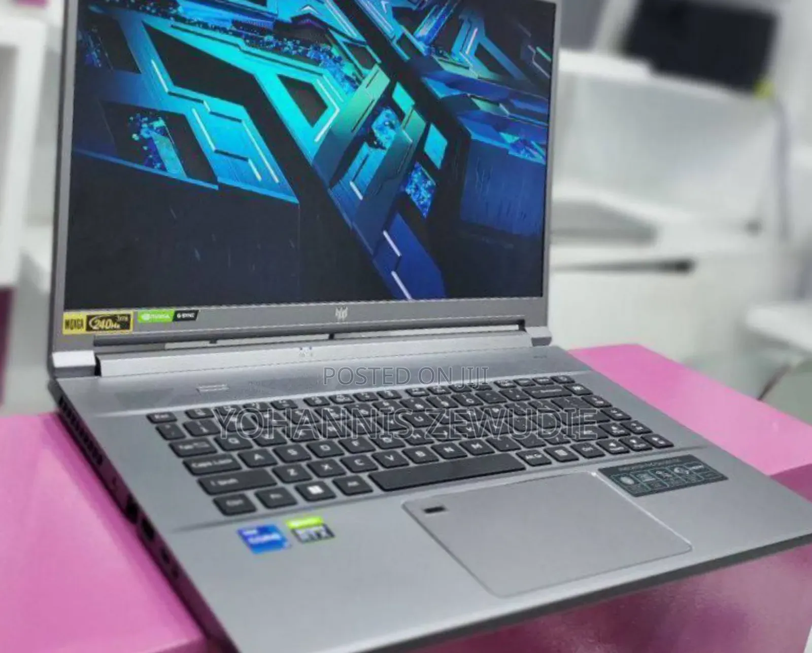 New Laptop Acer Predator Triton 300 16GB Intel Core I7 SSD 512GB