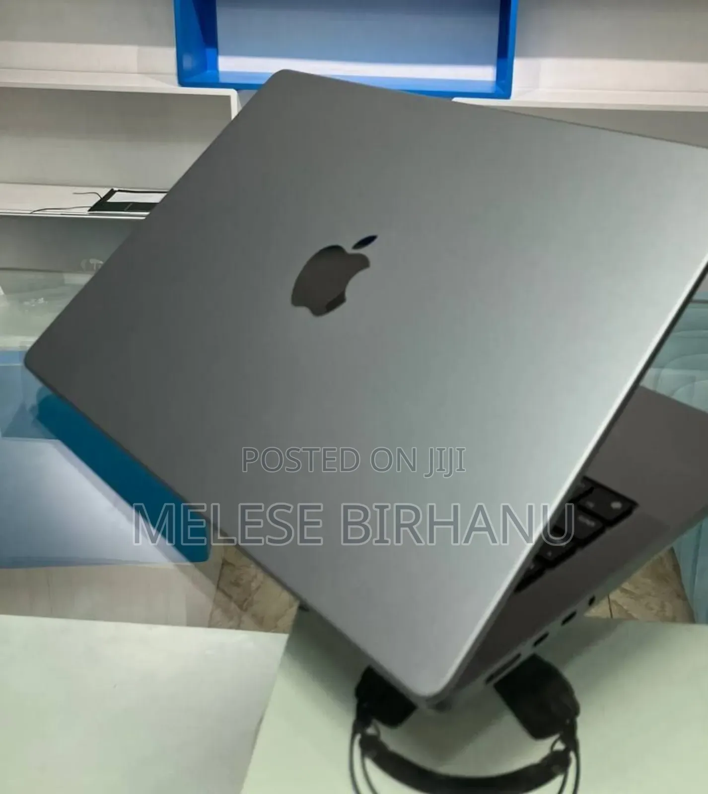 New Laptop Apple MacBook Pro 2021 M1 16GB Apple M1 SSD 1T