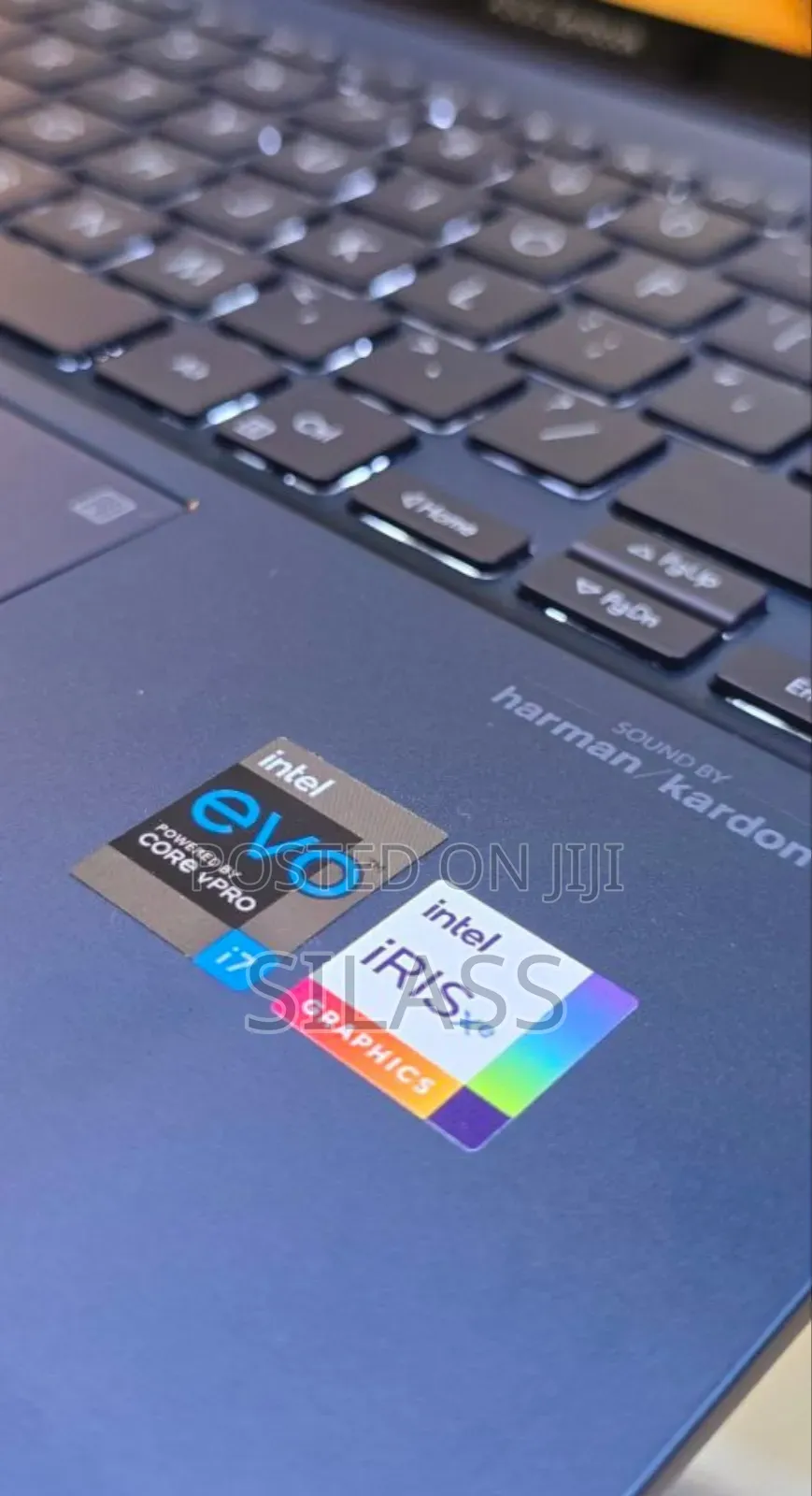 New Laptop Asus ZenBook UX330UA 16GB Intel Core I7 SSD 1T