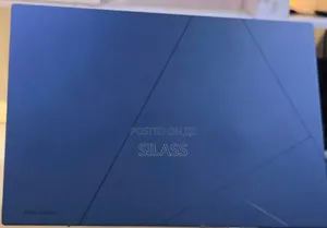 New Laptop Asus ZenBook UX330UA 16GB Intel Core I7 SSD 1T