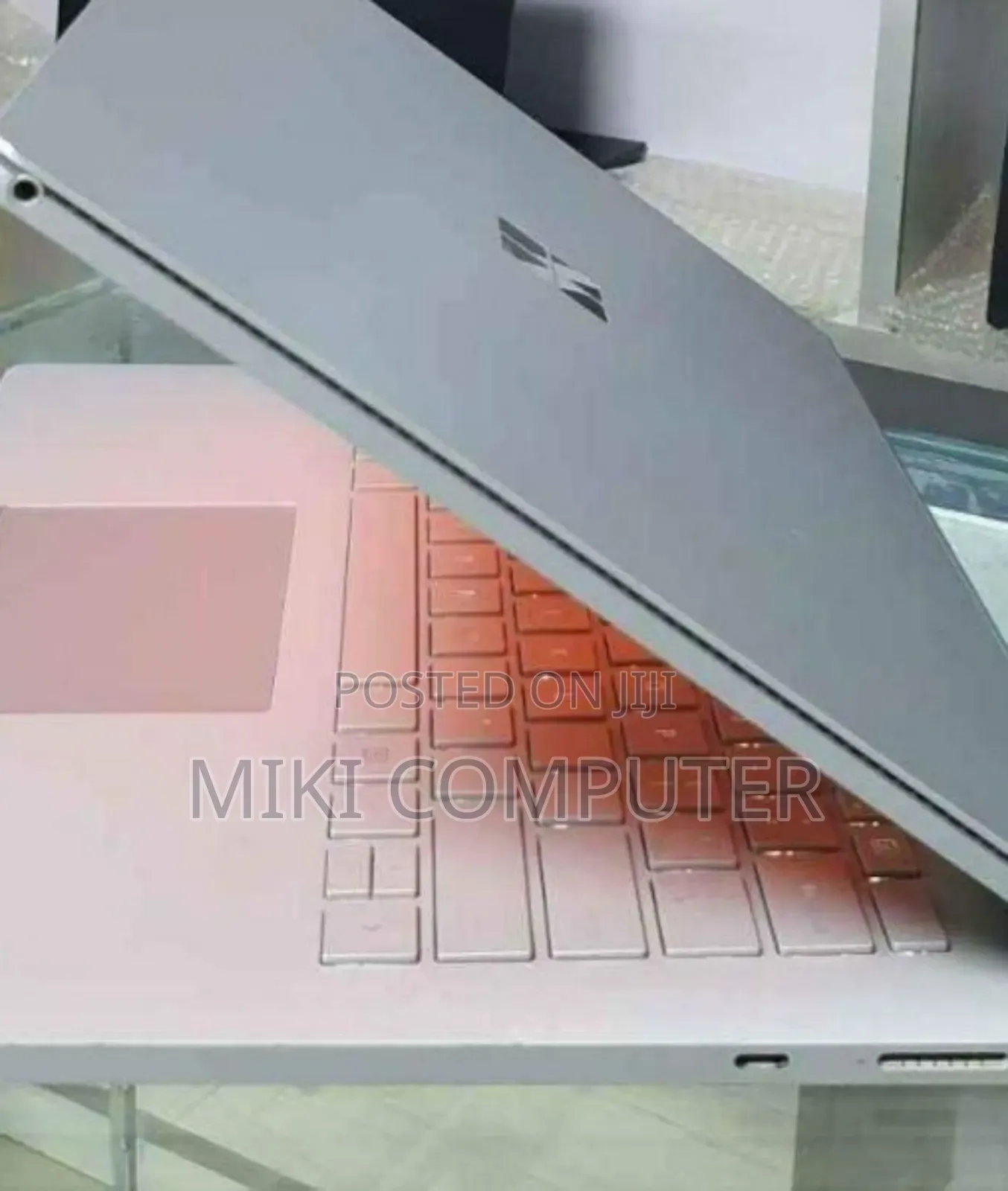 New Laptop Microsoft Surface 16GB Intel Core I7 SSD 256GB