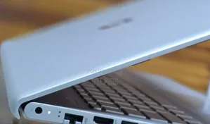 New Laptop HP Envy X2 16GB Intel Core I7 SSD 512GB