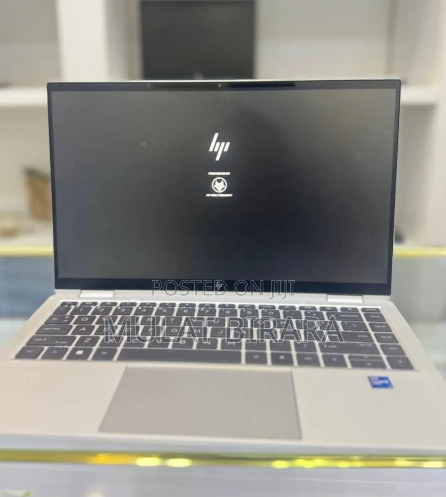 New Laptop HP EliteBook 1040 G8 16GB Intel Core I7 SSD 512GB