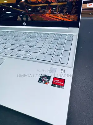 New Laptop HP Pavilion 15 16GB AMD Ryzen 5 SSD 512GB
