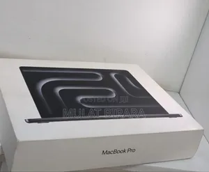 New Laptop Apple MacBook Pro 2024 M4 14-Inch 24GB Apple M4 SSD 512GB