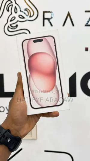 New Apple iPhone 15 128 GB Pink