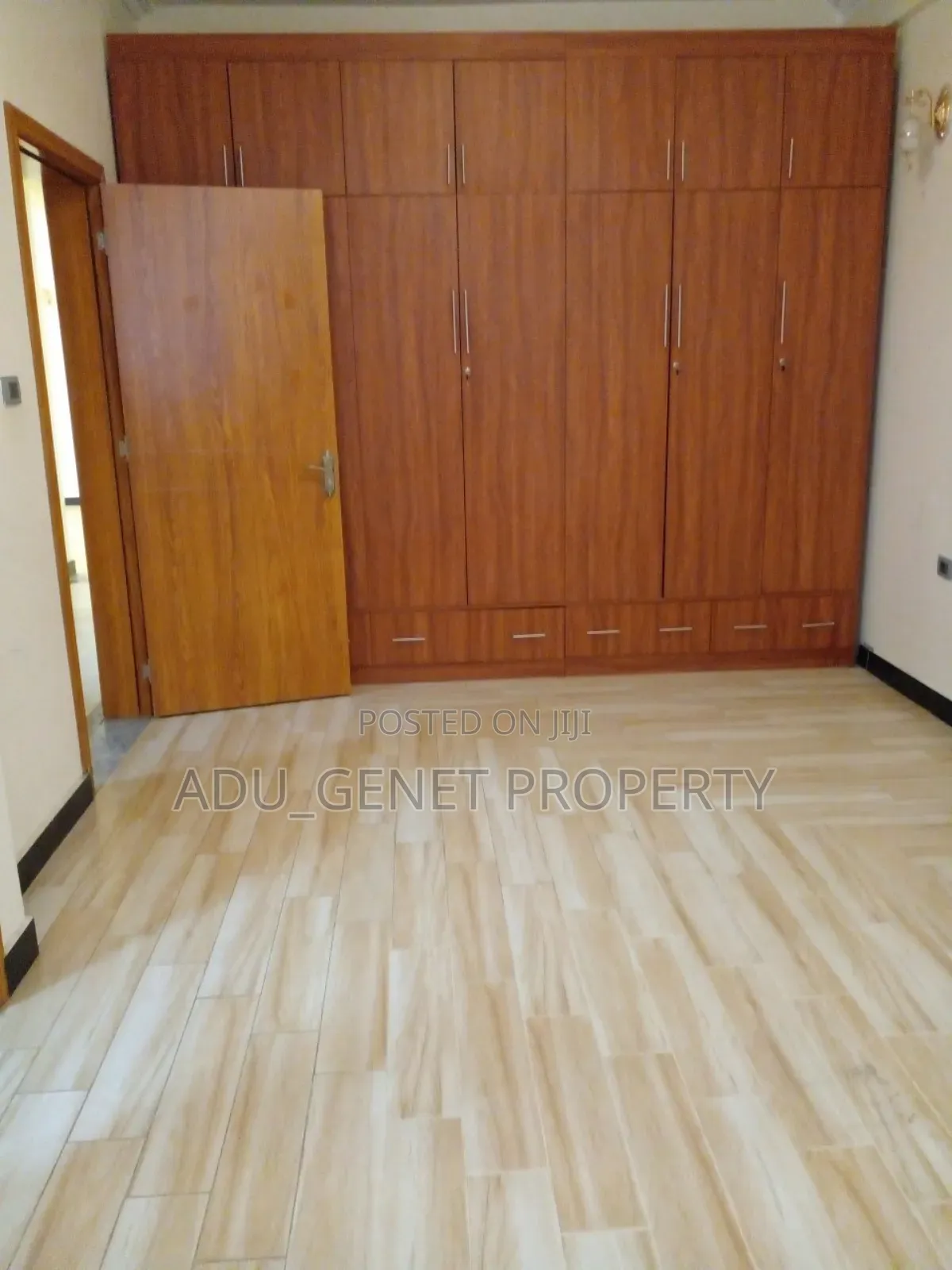 Furnished 3bdrm Apartment in ሲምሲ, Bole for sale