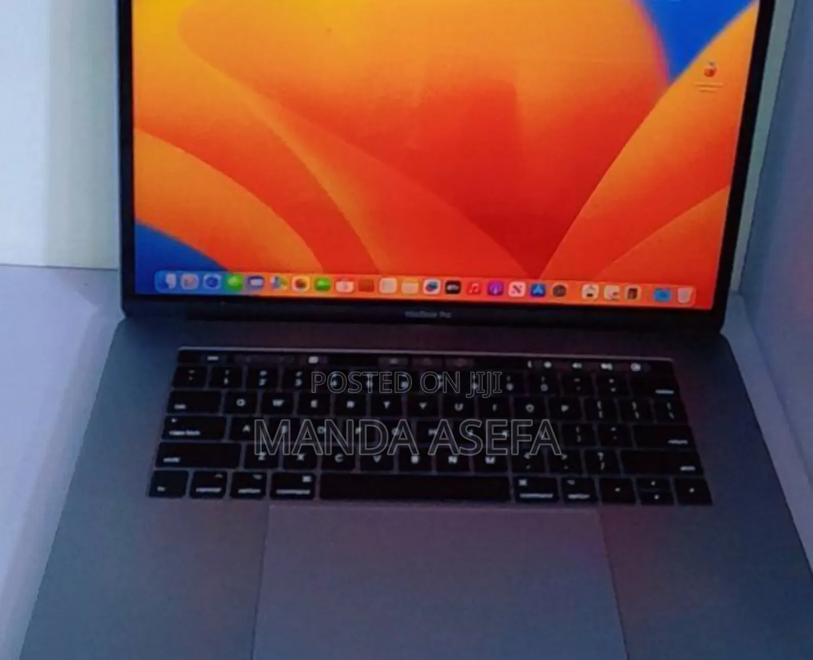 New Laptop Apple MacBook Pro 2017 16GB Intel Core I7 SSD 512GB