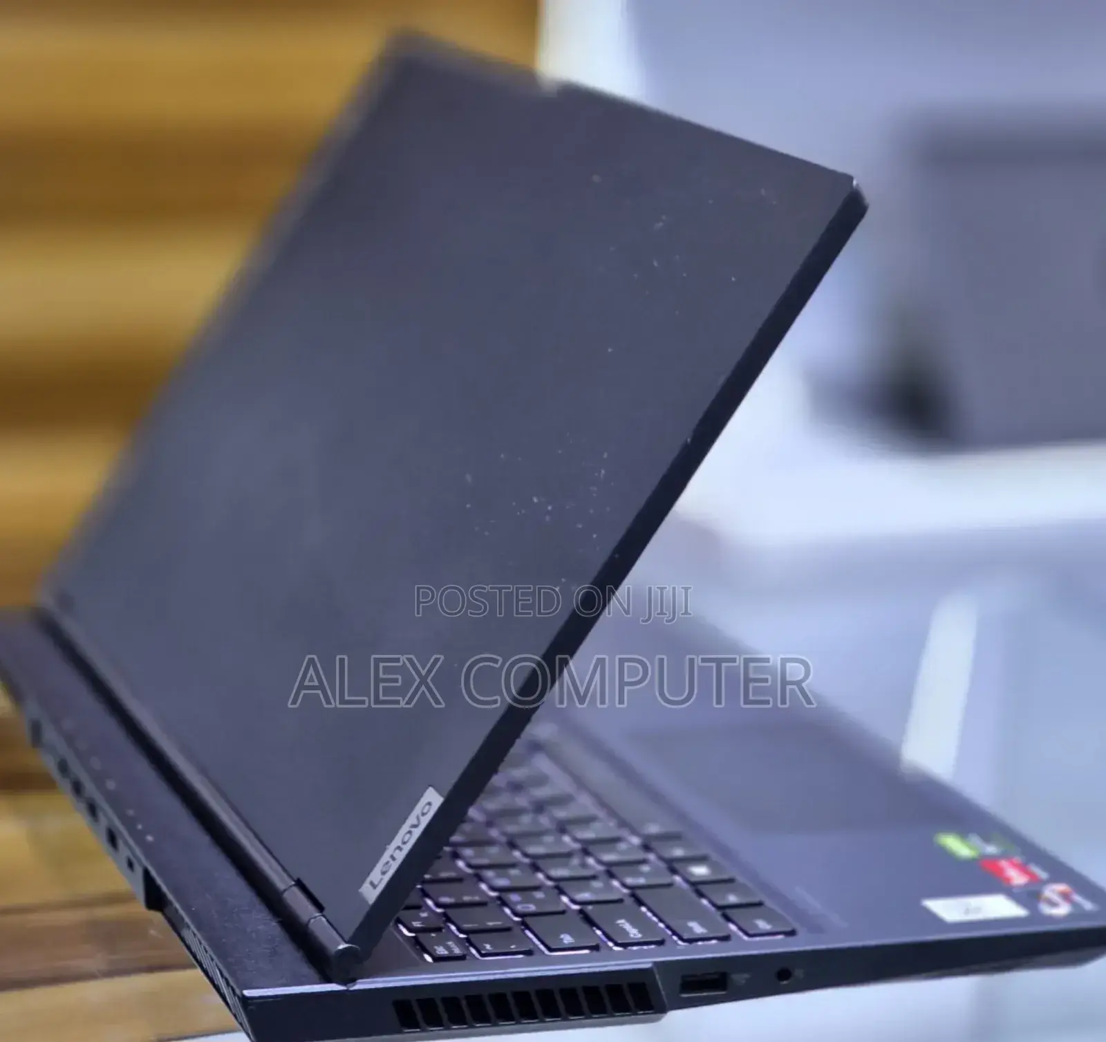 New Laptop Lenovo Legion 5 16GB AMD Ryzen 7 SSD 512GB