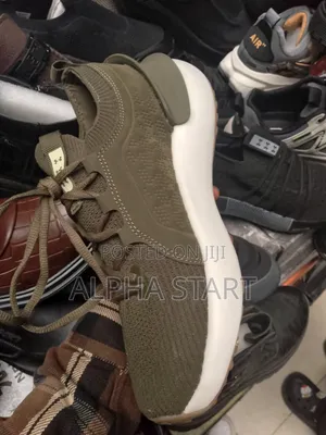 Under Rumour High Quality Smooth Sneakers for You