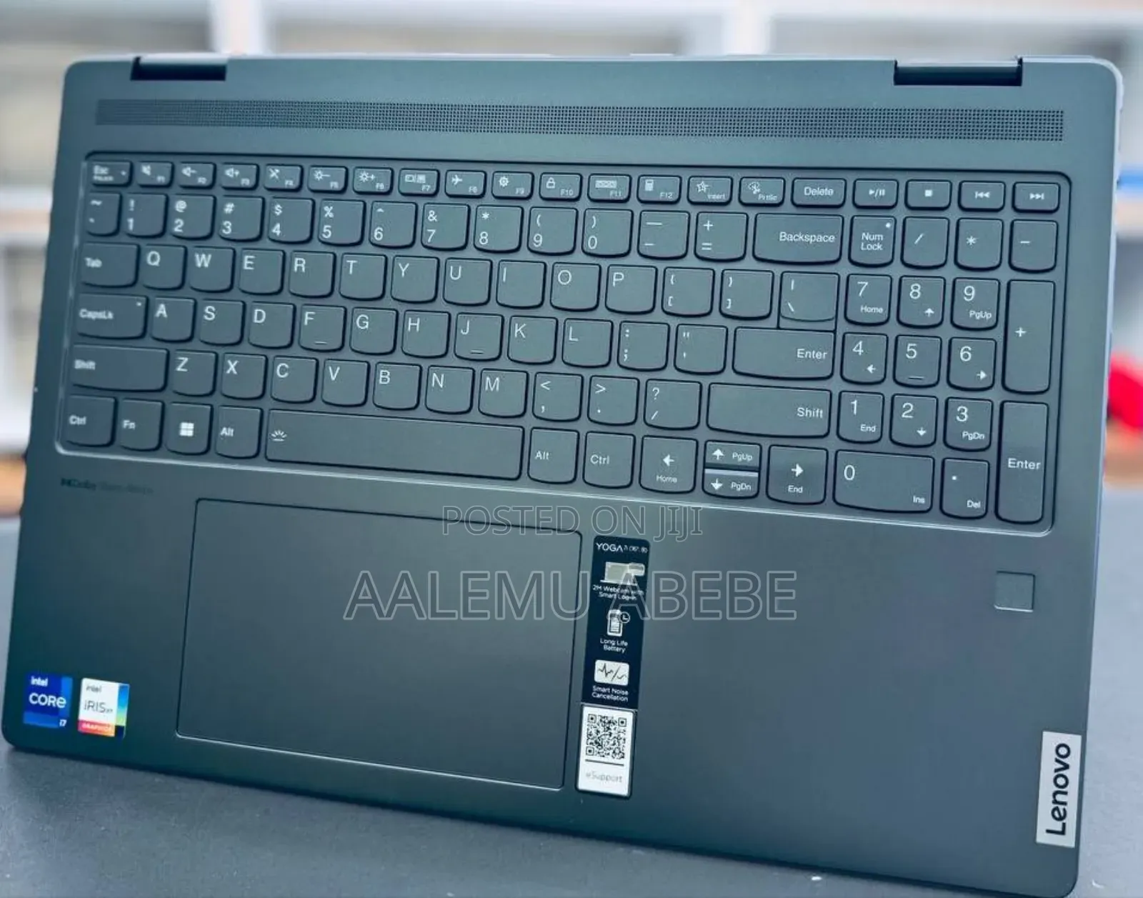 New Laptop Lenovo Yoga 7i 16GB Intel Core I7 SSD 512GB