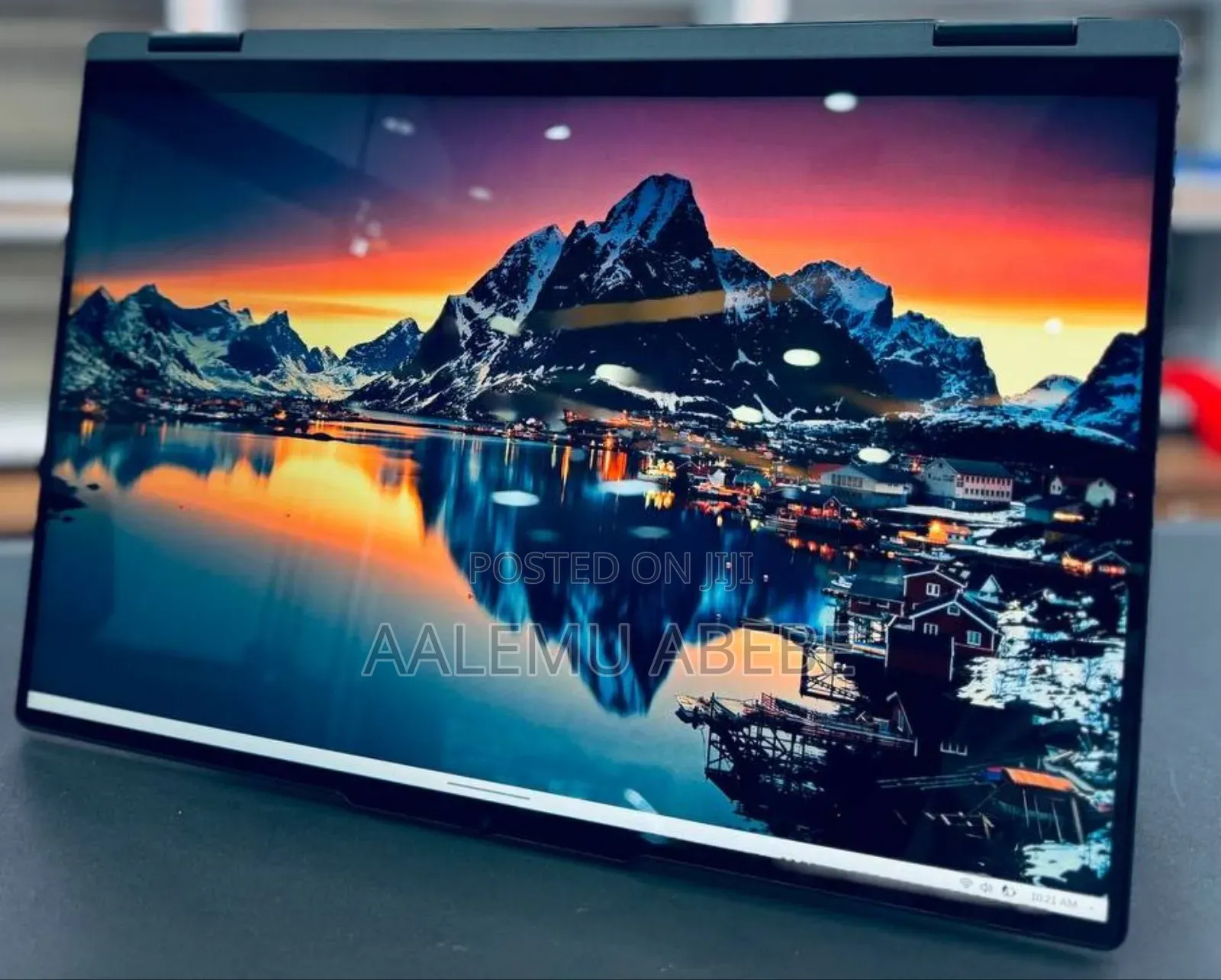 New Laptop Lenovo Yoga 7i 16GB Intel Core I7 SSD 512GB