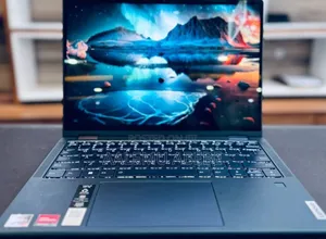 New Laptop Lenovo 8GB AMD Ryzen 5 SSD 512GB