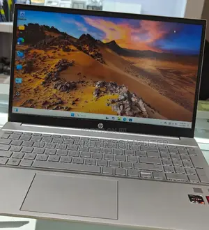 New Laptop HP Pavilion 15 8GB AMD Ryzen 5 SSD 512GB
