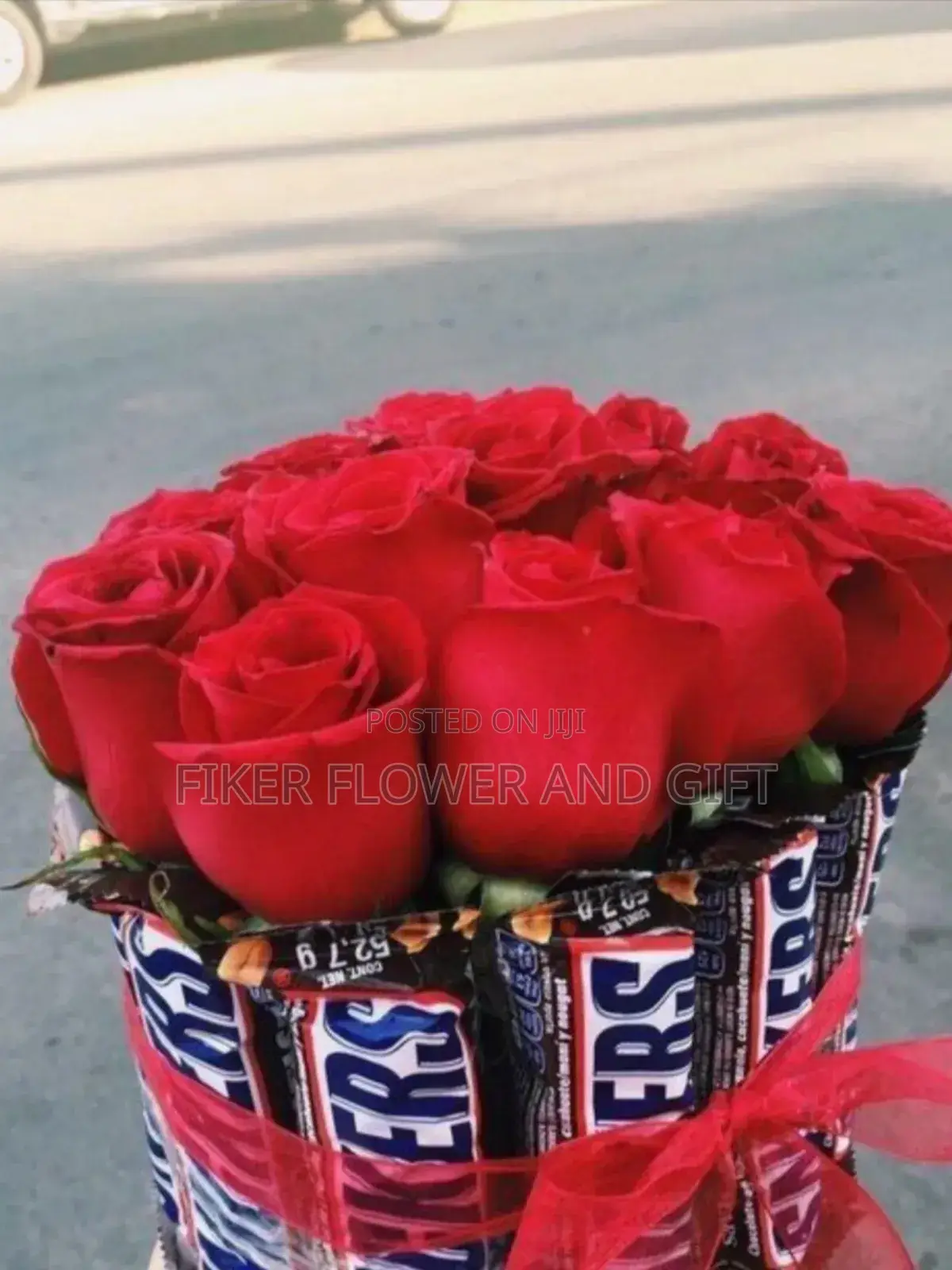 Chocolate With Roses