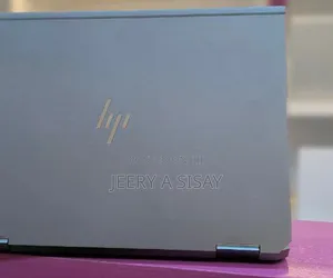 New Laptop HP ZBook Studio X360 15 G6 32GB Intel Core I7 SSD 512GB