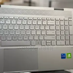 New Laptop HP Envy X360 16GB Intel Core I5 SSD 512GB