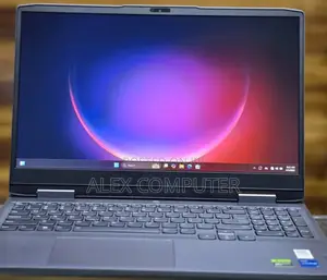 New Laptop Lenovo LOQ 15ARP9 16GB Intel Core I5 SSD 512GB