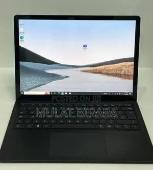 Photo - New Laptop Microsoft Surface Book 3 8GB Intel Core I5 SSD 256GB