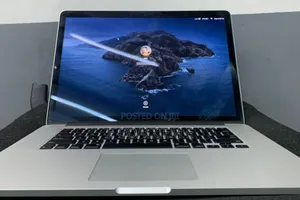 New Laptop Apple MacBook 8GB Intel Core I7 SSD 256GB