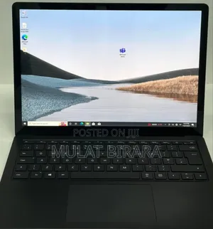 New Laptop Microsoft Surface Book 3 8GB Intel Core I5 SSD 256GB