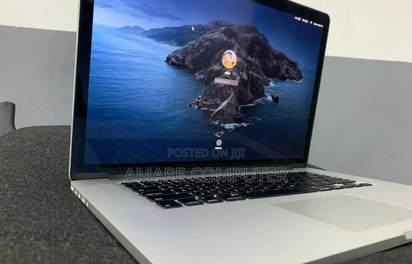 New Laptop Apple MacBook Pro 2013 8GB Intel Core I7 SSD 256GB