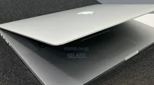 New Laptop Apple MacBook Pro 2013 8GB Intel Core I7 SSD 256GB