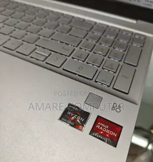 New Laptop HP 8GB AMD Ryzen 5 SSD 512GB